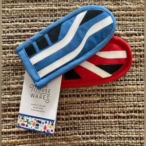 Disney Mouse Wares Monorail Red and Blue Skillets Handle Covers